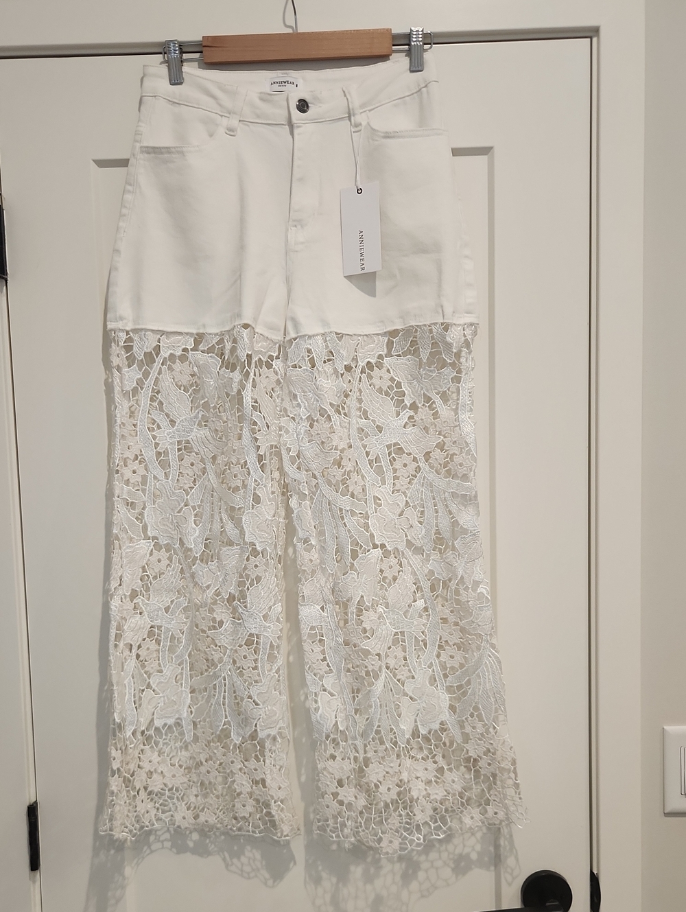 Aninewear Cream Jeans With Open Lace Bottom